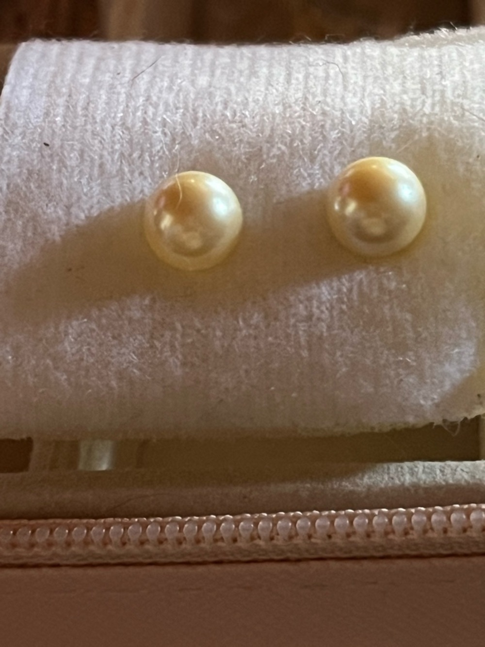 VINTAGE Estate PEARL STUD EARRINGS W/ Gold Butterfly Backings